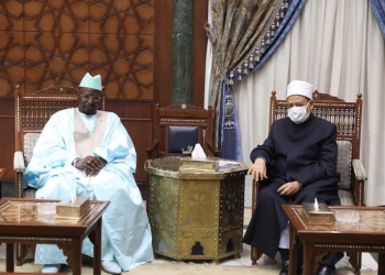 الرئيس السنغالي لـ شيخ الأزهر: نتطلع لزيارتكم السنغال.. و الإمام يرحب