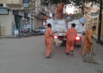 حملة نظافة مكبرة بشوارع حي شرق سوهاج 3