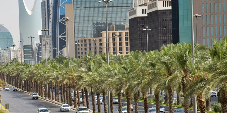 السعودية تخطط لإنشاء أكبر " ناطحة سحاب " في العالم 1