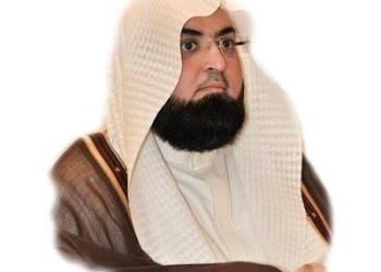 وفاة إمام المسجد النبوي السابق الشيخ محمود خليل إثر وعكة صحية 1