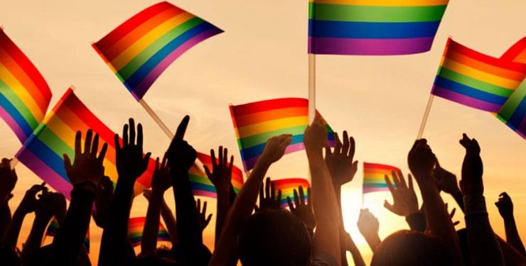 بـ «سبب المثلية الجنسية».. الكويت تستدعي القائم بأعمال السفارة الأمريكية