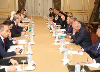 وزراء خارجية مصر والأردن يعقدان مشاورات موسعة بمشاركة عدد من كبار المسئولين بالبلدين