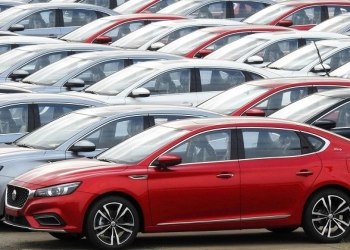 رئيس حماية المستهلك: أسعار السيارات ستنخفض قريبا وحجم السوق قد يصل لنصف مليون عربية 1