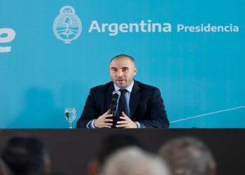 استقالة وزير الاقتصاد الأرجنتيني 1