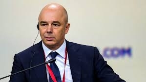 وزير المالية الروسي: إلغاء القيود الغربية على روسيا سيؤدي إلى انخفاض أسعار الطاقة والغذاء 1
