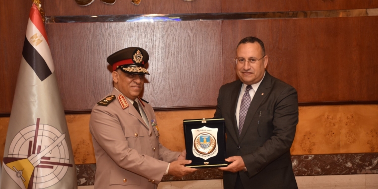المتحدث العسكري: القوات المسلحة توقع بروتوكول تعاون مع كلية الهندسة جامعة الإسكندرية