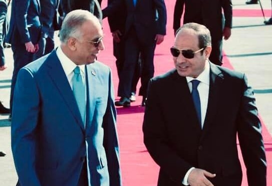 السيسي يودع رئيس وزراء العراق بـ مطار العلمين
