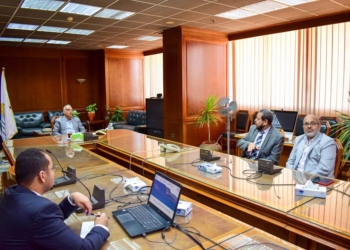 وزير الري يستعرض أبرز مشروعات حماية السواحل المصرية