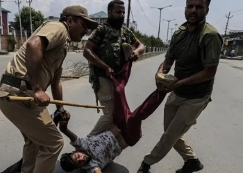 الشرطة الهندية تعتقل عشرات المسلمين لاحتفالهم قبيل يوم عاشوراء بـ كشمير