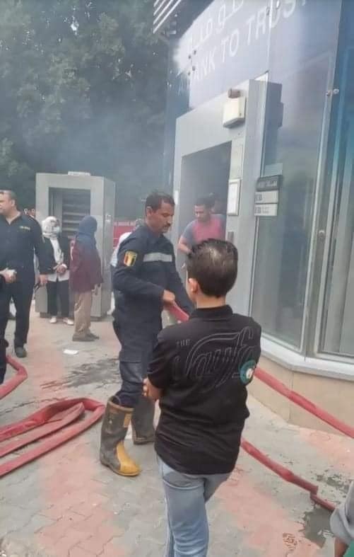 عاجل | حريق في أحد البنوك بوسط البلد .. والمطافيء تسيطر بدون خسائر بشرية (صور) 1