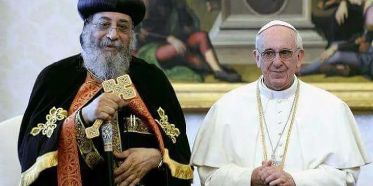 بابا الفاتيكان يعزي البابا تواضروس في حادث كنيسة الشهيد أبو سيفين بإمبابة
