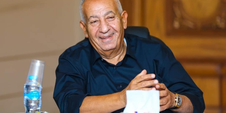 المصري يوقع عقدًا للرعاية مع بريزنتيشن 4 مواسم 1