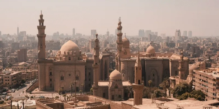 باحث تنمية عمرانية: تعزيز دور الترام يحافظ على شكل القاهرة التاريخية 1