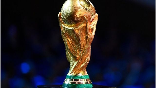 تعاون مشترك بين مصر والسعودية واليونان لـ استضافة كأس العالم 2030 1