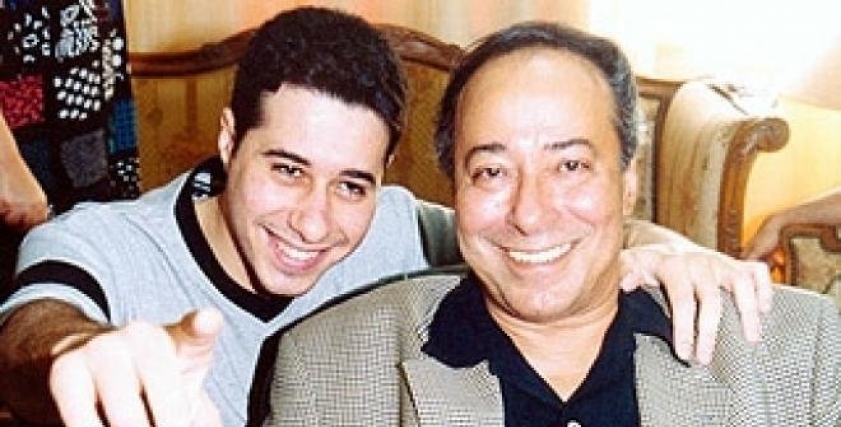 أحمد السعدني: قرار ابتعاد والدي عن الساحة الفنية قطعي وبلا رجعة اخاص