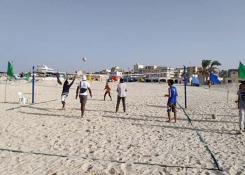 «الشباب والرياضة» تنظم قافلة رياضية في شواطئ مطروح 1