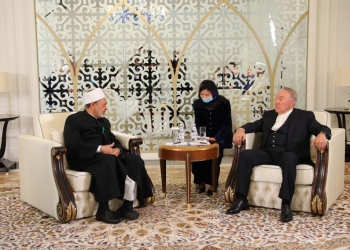 اجتماع شيخ الأزهر مع الرئيس السابق نور سلطان