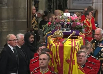 بالبث الماشر.. بدء مراسم جنازة الملكة إليزابيث الثانية بكاتدرائية 2