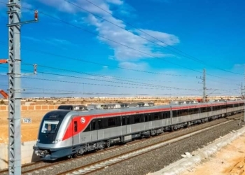 مفاجأة.. النقل تحدد موعد حجز اشتراكات القطار الكهربي LRT بتخفيضات 50%