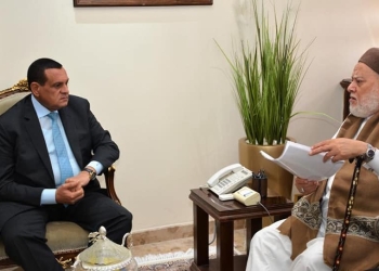 وزير التنمية المحلية يستقبل ورئيس مؤسسة «أجيال مصر» لبحث التعاون المشترك