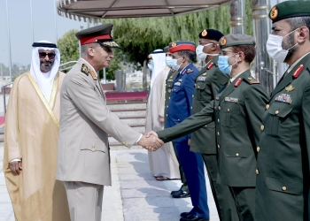عاجل | وزير الدفاع يعود لـ أرض الوطن بعد انتهاء زيارته الرسمية لـ الإمارات