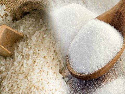 سلع شحيحة في السوق.. الحكومة تكشف حقيقة نقص الأرز والسكر محليًا