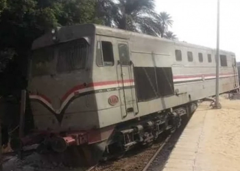 خروج جرار قطار عن القضبان فى بورسعيد دون إصابات 1