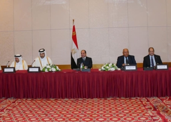 «استقبال حافل».. كواليس لقاء رجال الأعمال القطريين بـ الرئيس السيسي (صور) 1
