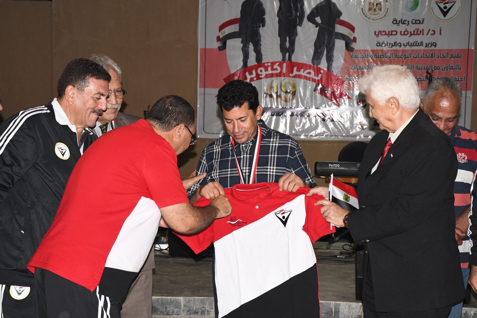 وزير الشباب والرياضة يشهد احتفالات ذكري انتصار السادس من أكتوبر بالاسمرات 2