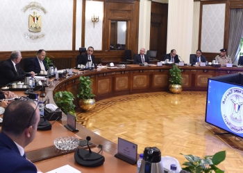 رئيس الوزراء يتابع سبل تنمية الصادرات المصرية لدول القارة الافريقية
