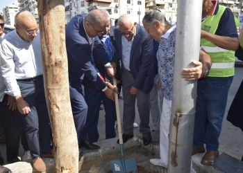 محافظ بورسعيد يدشن مبادرة 100 مليون شجرة في بورسعيد