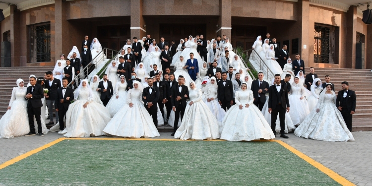 حفل زفاف جماعة لـ 102 شاب وفتاة بتنظيم المنطقة المركزية العسكرية بمحافظات نطاق المسئولية