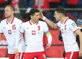 ليفاندوفسكي يقود بولندا أمام السعودية في كأس العالم 1
