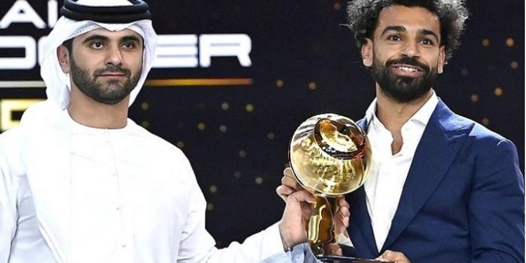 اتحاد الكرة يهنئ محمد صلاح بفوزه بجائزة لاعب العام 1