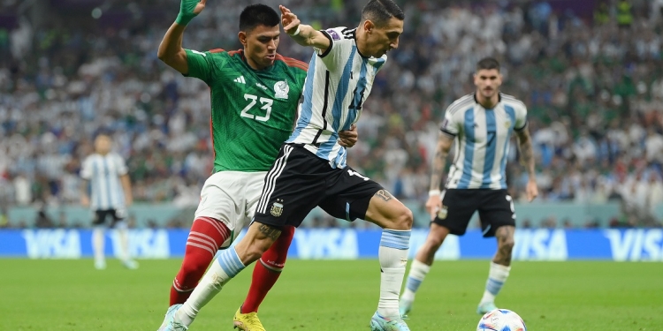 الأرجنتين ضد المكسيك