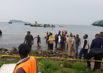 الإذاعة التنزانية: إنقاذ 15 من ركاب الطائرة المنكوبة ببحيرة فيكتوريا 2