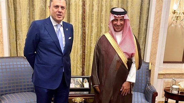 وزير السياحة يبحث مع نظيره السعودي سبل تنفيذ برامج تسويقية مشتركة خلال زيارته للمملكة 1
