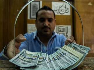 أسعار الدولار مقابل الجنيه المصري اليوم الاثنين 27 -11-2022 1