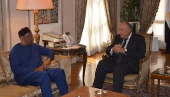 وزير الخارجية يستقبل رئيس بعثة الأمم المتحدة للدعم في ليبيا 1