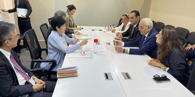 وزير التربية والتعليم يبحث مع عمدة طوكيو تعزيز التعاون التعليمي المشترك