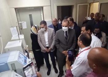 محافظ كفر الشيخ يتفقد مستشفى الكلى بفوه موجها بتقديم كافة الخدمية والرعاية للمرضى 3