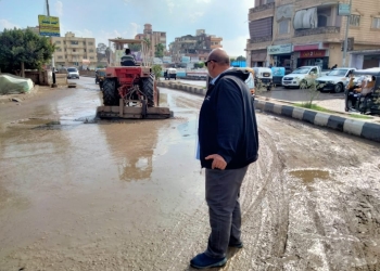 رفع مياه الأمطار في مدن كفر الشيخ واستمرار حالة الطوارئ