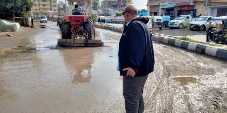 رفع مياه الأمطار في مدن كفر الشيخ واستمرار حالة الطوارئ