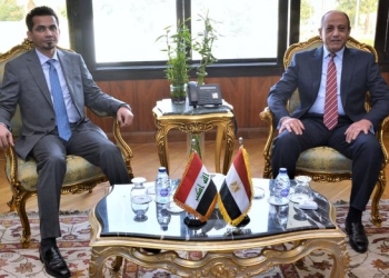 وزير الطيران يستقبل وزير النقل العراقي لتعزيز التعاون فى مجال النقل الجوي 6