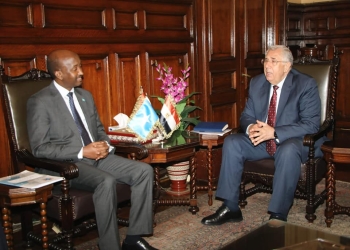 القصير يبحث مع وزير الثروة السمكية الصومالي أوجه التعاون بين البلدين