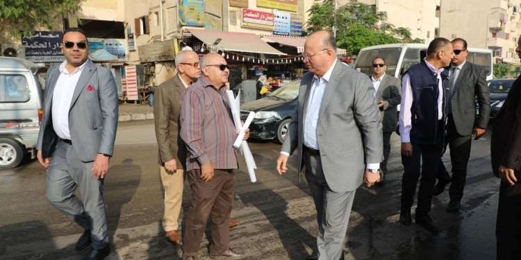 محافظ القاهرة يتابع ربط محاور جنوب وشرق القاهرة لتحقيق السيولة المرورية بالعاصمة