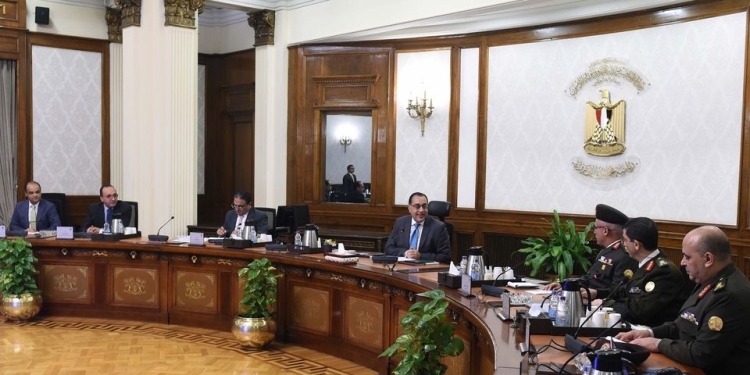 رئيس الوزراء يتابع موقف تنفيذ مشروعيْ «ممشى أهل مصر وتطوير محور 26 يوليو»