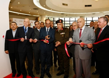 الإسكان: فتح المجال لسلع الشركات المصرية وخدماتها لدخول الأسواق المختلفة