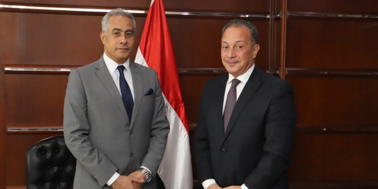 وزير القوى العاملة لـ سفير مصر في الإمارات: هدفنا تدريب وتأهيل العمالة المصرية بالخارج