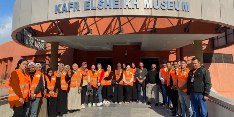 وفود برلمان الشباب في زيارة لمتحف كفر الشيخ ضمن جولاتهم بالمؤسسات الحكومية 1